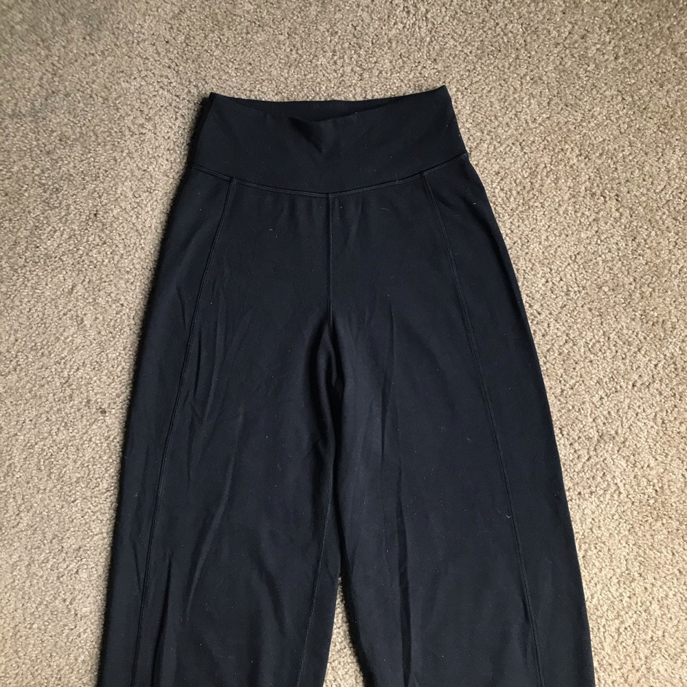 Lululemon Sit In Stillness Pant Sz 4 In Black - Picture 6 of 8